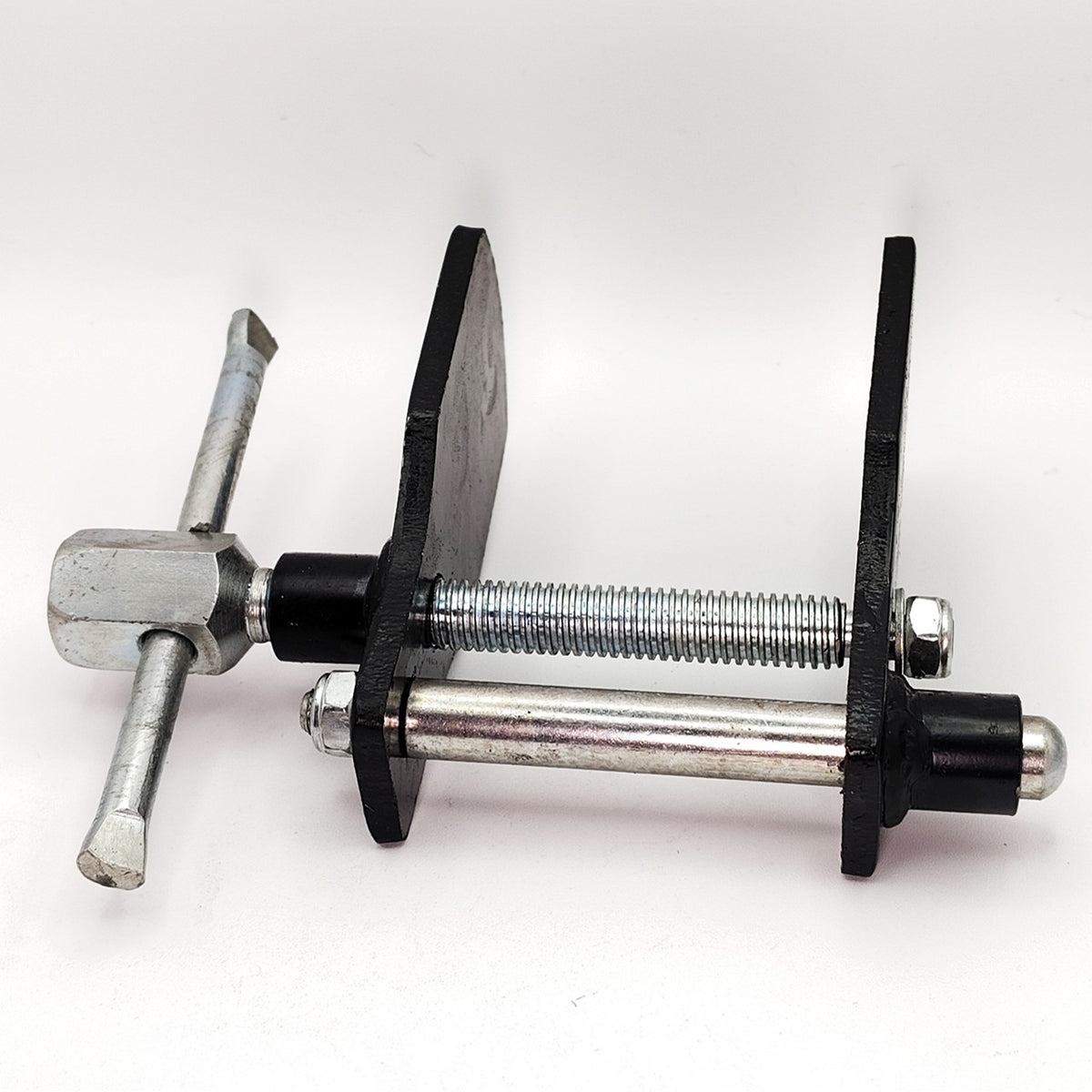 Ultra Bee Brake Spreader Tool